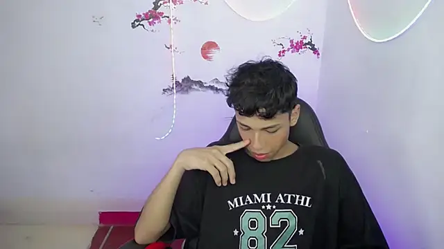 Im david02 online show from November 2025 12:56:01 PM