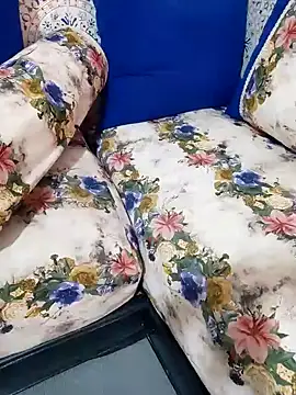 Rihame07 online show from November 2025 12:25:01 PM