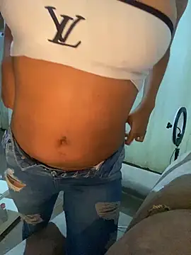 Itanydiorr online show from November 2025 03:38:01 AM