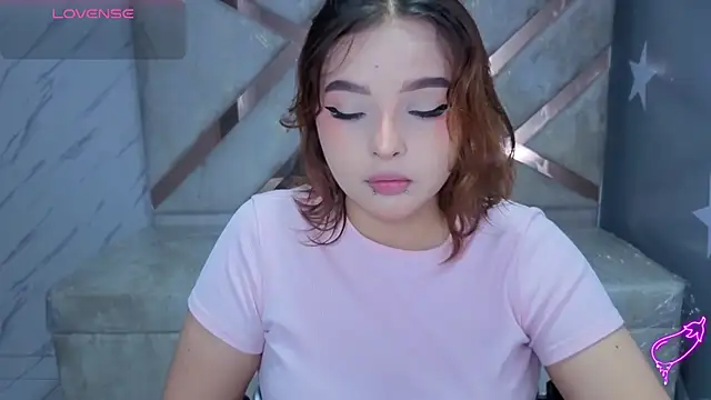 mia foster t online show from March 2026 01:16:02 PM