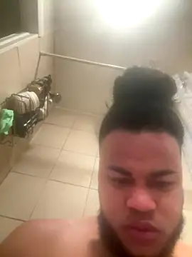 Snapshot of familia0210 chatting on November 2025 06:16:02 AM familia0210 online show from November 2025 06:16:02 AM