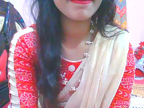 Snapshot of night_queeen7 chatting on December 2025 07:43:01 PM night queeen7 online show from December 2025 07:43:01 PM