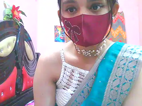 Snapshot of night_queeen7 chatting on January 2026 06:43:02 PM night queeen7 online show from January 2026 06:43:02 PM