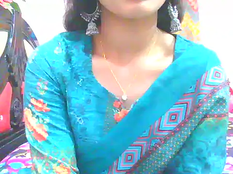 Snapshot of night_queeen7 chatting on January 2026 07:19:01 PM night queeen7 online show from January 2026 07:19:01 PM