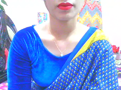 Snapshot of night_queeen7 chatting on January 2026 07:07:02 PM night queeen7 online show from January 2026 07:07:02 PM