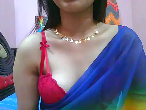 Snapshot of night_queeen7 chatting on February 2026 07:08:01 PM night queeen7 online show from February 2026 07:08:01 PM