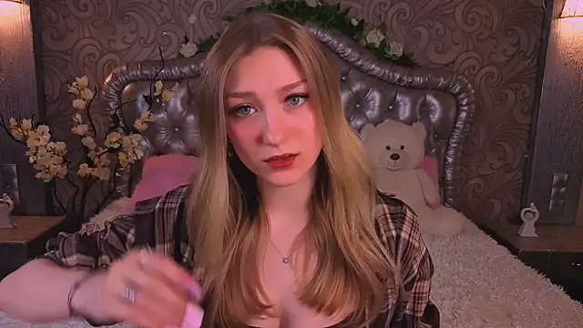 AngelAnabelle online show from March 2026 10:03:02 PM