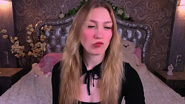 AngelAnabelle online show from April 2026 08:53:02 PM