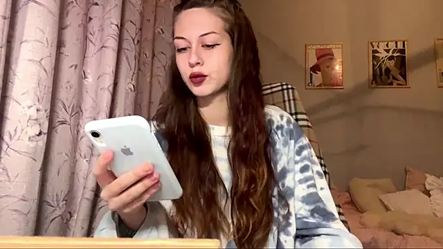 Snapshot of Nayra_flash chatting on November 2025 03:36:02 PM Nayra flash online show from November 2025 03:36:02 PM