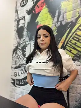 ArieliciousXXX online show from May 2026 01:09:02 PM