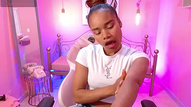 ingrid03 taffur online show from April 2026 12:13:01 PM