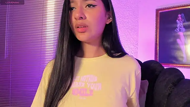 anne leee online show from April 2026 04:46:01 AM