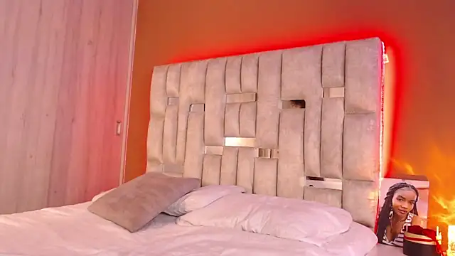 Emily knights online show from February 2026 08:23:01 PM