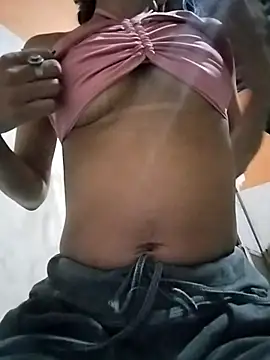 Snapshot of Jg135667 chatting on November 2025 06:12:01 AM Jg135667 online show from November 2025 06:12:01 AM