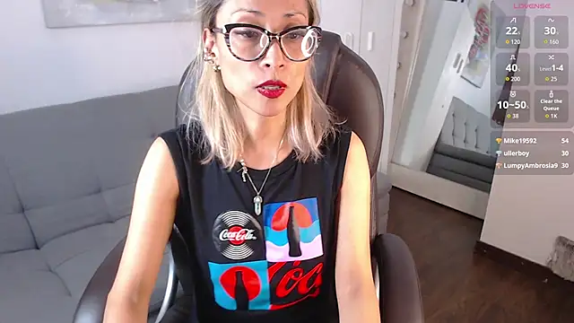 Snapshot of alexia_james_ chatting on March 2026 08:13:01 PM alexia james online show from March 2026 08:13:01 PM