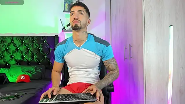  Duriel online show from May 2026 03:39:02 PM