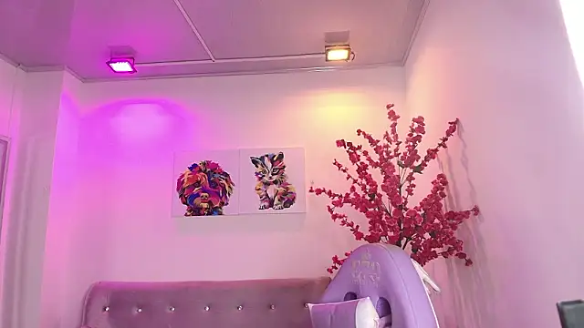 Summer miller online show from March 2026 11:39:01 AM