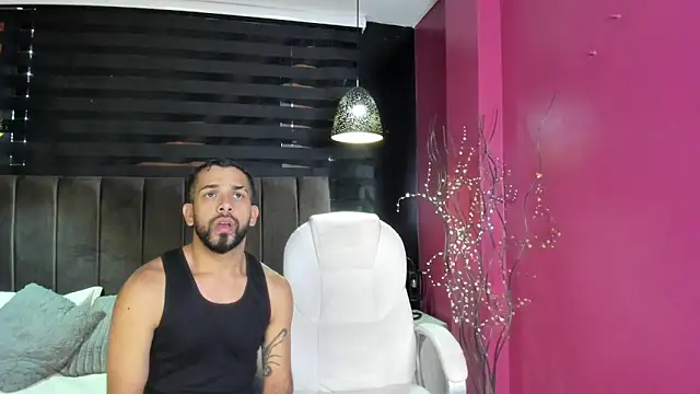 Lobo sex21 online show from October 2025 07:45:02 PM