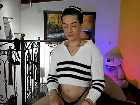 Zulyhenao online show from November 2025 12:20:01 AM