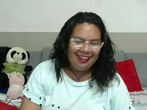 Snapshot of Charlotte_Rot2 chatting on October 2025 07:07:02 PM Charlotte Rot2 online show from October 2025 07:07:02 PM