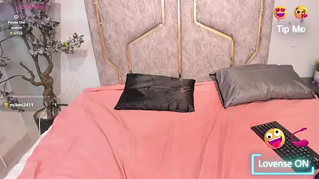 Nahomycarterr online show from October 2025 08:18:02 PM