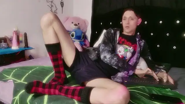 Tyler cat online show from February 2026 12:26:02 PM