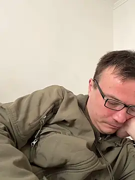 viktor1992-1-1 online show from February 2026 01:41:01 PM