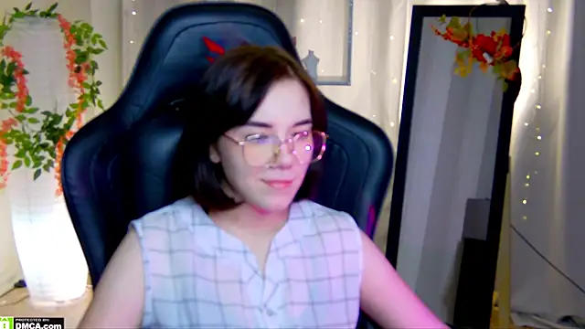 Kelly foox online show from November 2025 09:10:01 AM