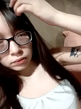 miaahot69 online show from November 2025 12:27:02 PM