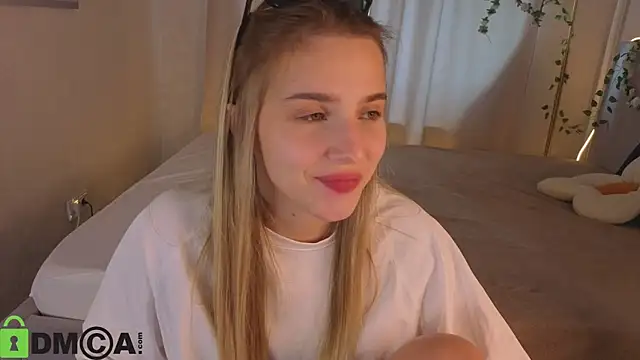 L1na Reeds online show from July 2026 01:08:02 AM