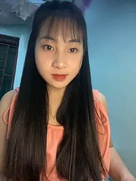 banlinh004 online show from November 2025 02:38:02 PM