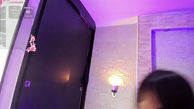 ValeStone online show from October 2025 09:15:01 PM