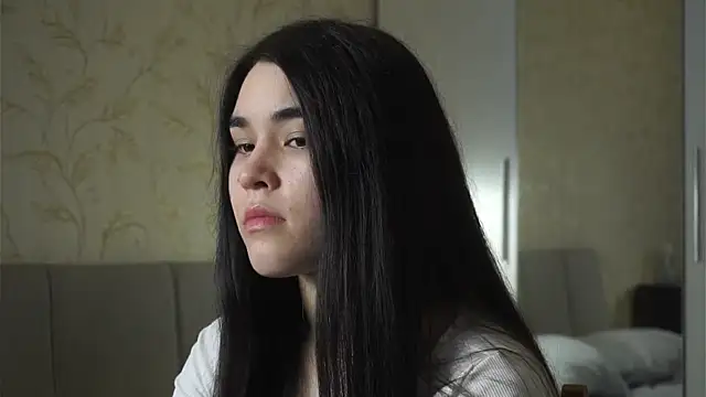 OdellOhlinger online show from October 2025 05:28:02 AM