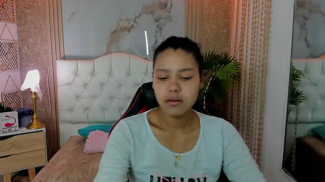 AriaVega online show from March 2026 01:05:01 PM