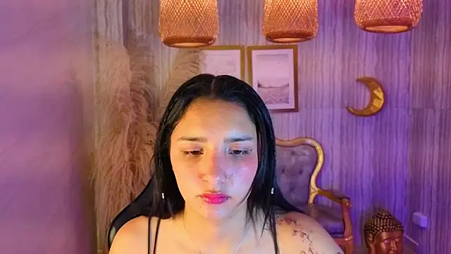 claudina s online show from November 2025 01:10:02 PM