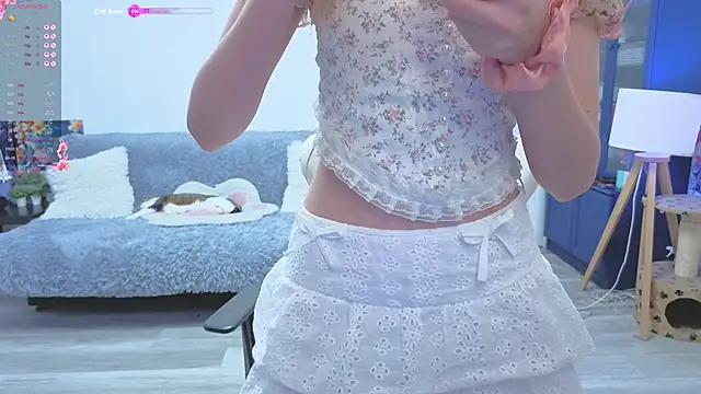 Snapshot of xAlisontiny chatting on December 2025 10:59:02 PM xAlisontiny online show from December 2025 10:59:02 PM