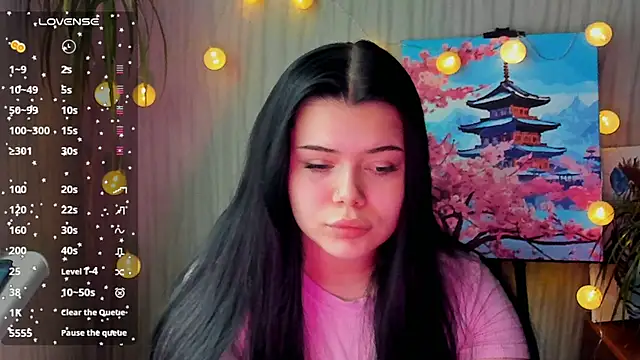Mona Esty online show from May 2026 09:16:01 AM