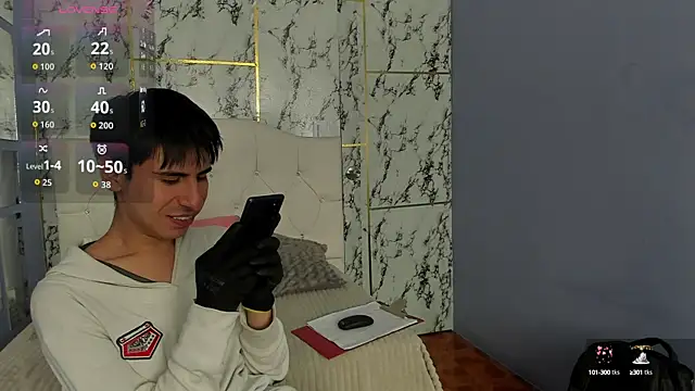 Troy boy19 online show from October 2025 07:48:01 PM