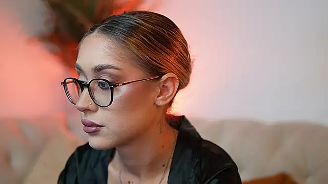 AileenKiss online show from October 2025 06:40:02 PM