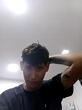 Luisneljc online show from February 2026 04:49:02 PM