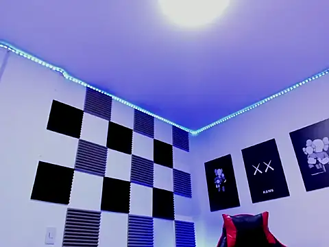 jeycobb online show from November 2025 03:00:01 PM