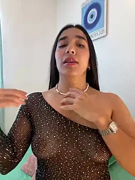 Snapshot of SabrinaEvanss_ chatting on December 2025 05:31:02 PM SabrinaEvanss online show from December 2025 05:31:02 PM