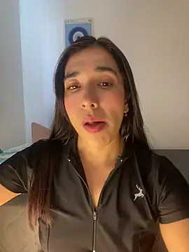 SabrinaEvanss  online show from April 2026 08:17:02 PM