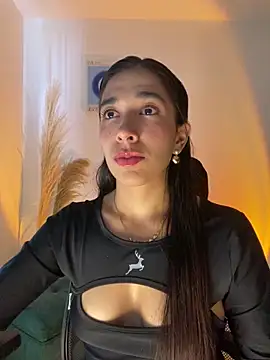 SabrinaEvanss  online show from May 2026 07:10:02 PM