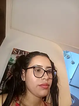 VictoriaVixxen online show from November 2025 05:18:02 AM