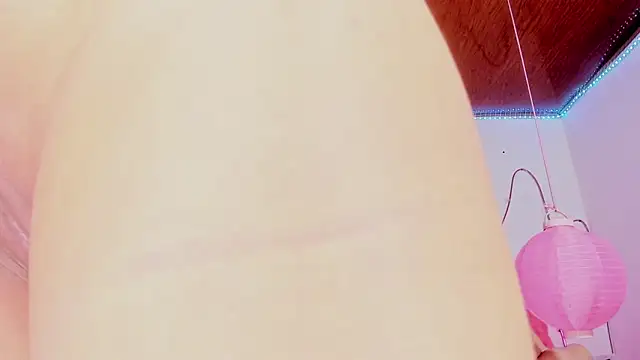 shannon kinne  online show from December 2025 01:38:01 PM