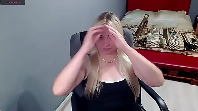 Ledi Catherin online show from July 2026 08:52:02 PM
