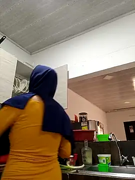 Aafsha  online show from December 2025 01:52:02 PM