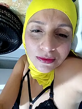 Aafsha  online show from April 2026 07:06:01 PM