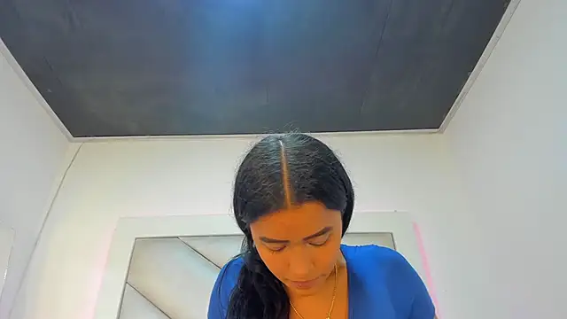 Snapshot of Madeline_jade chatting on October 2025 03:47:02 AM Madeline jade online show from October 2025 03:47:02 AM